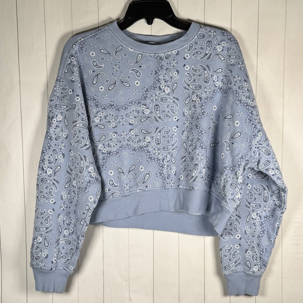 Aerie XS Blue Paisley Bandana Print Boxy Crop Sweatshirt‎ Casual Cozy Loungewear